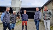 Visite d'une ferme équipée d'une centrale photovoltaïque via la filiale du groupe coopératif agricole Euralis, baptisée Eurasolis.