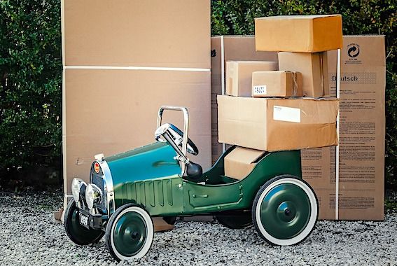 Boîte Retour Amazon 12,6 kg - Colis Mystère Varié
