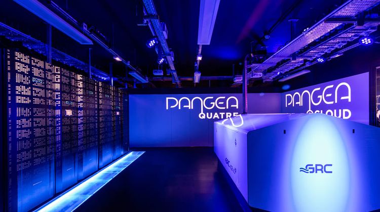 Pangea IV, le supercalculateur de TotalEnergies, implanté au Centre technique et scientifique Jean Féger, à Pau.
