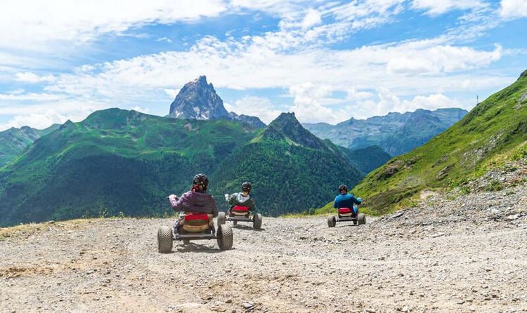 Les Mountain karts de la station d'Artouste. Crédit photo : Artouste.