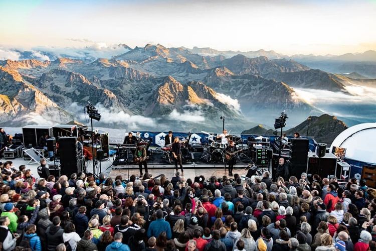 Un des concerts au sommet du Pic du Midi. Crédit photo : Mathieu Pinaud