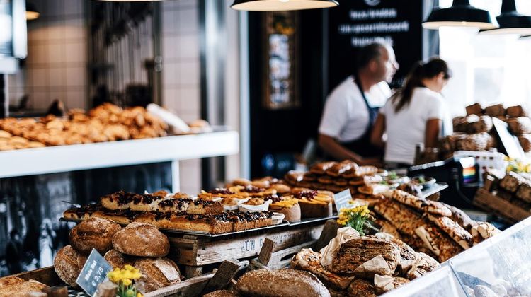 Une boulangerie.