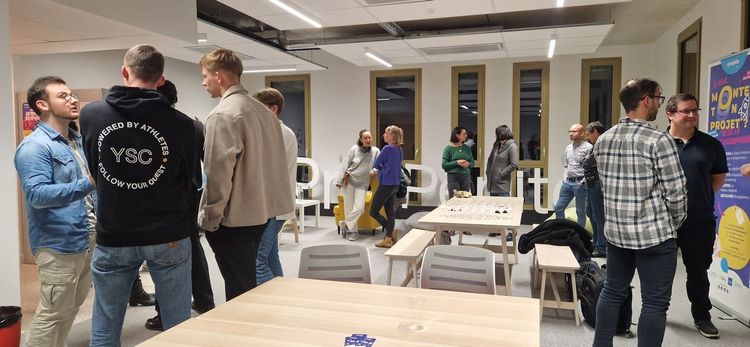 Un afterwork pour les étudiants-entrepreneurs de l'UPPA.