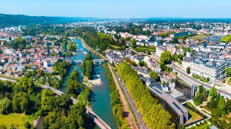 EN HAUSSE – Pau retrouve progressivement sa population, mais…