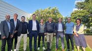 Les Lauréats et partenaires de Greenov 2025, au technopôle Hélioparc, à Pau.