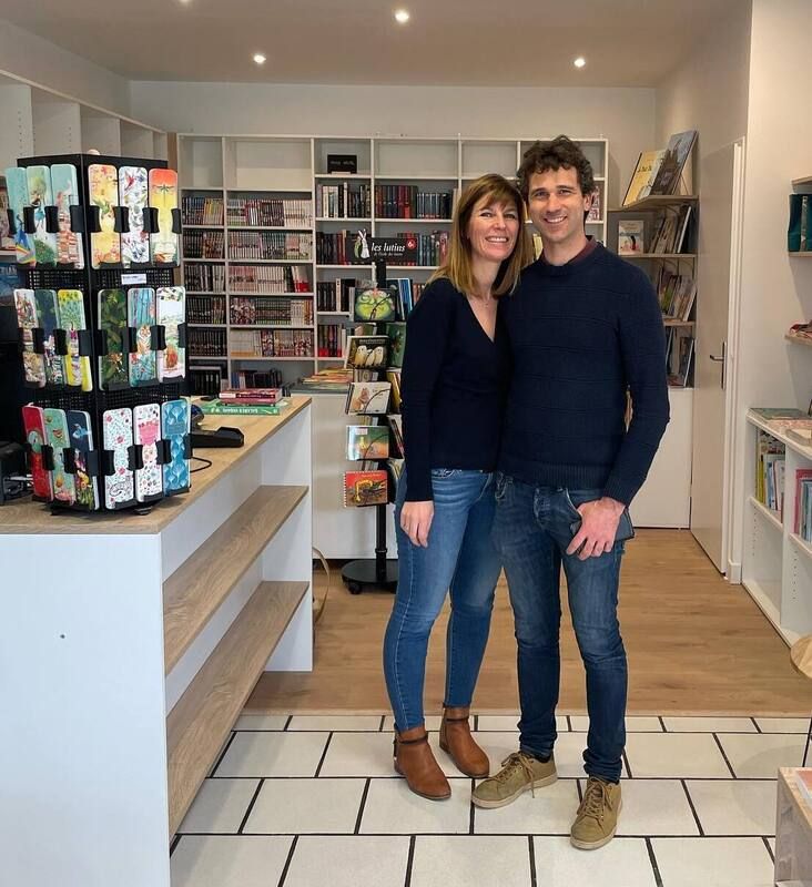 Mélanie Borgolotto, gérante de la librairie-boutique Chez Margot, à Cambo