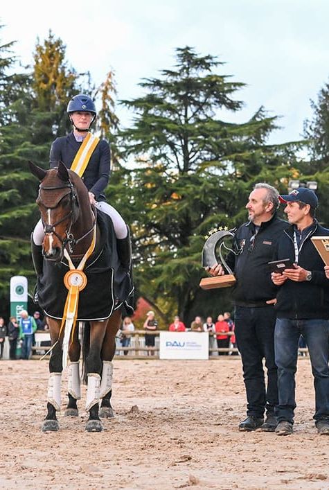 La Britannique Caroline Harris, vainqueur de la 34e édition des 5 Etoiles de Pau, avec D-Day.