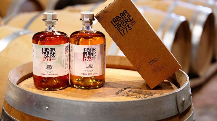 La nouvelle gamme de whiskys de la distillerie Labarrère 1773, basée à Saint-Médard, en Béarn.