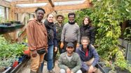 Pierre-Emmanuel Gabe, le fondateur et président de la ferme urbaine Les Fioretti, à Pau, qui cultive l'inclusion et la permaculture.