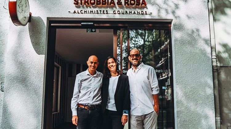 Claudio et Hélène Strobbia & Giammaria Rosa, les gérants du nouveau glacier artisanal à Pau, Strobbia & Rosa.