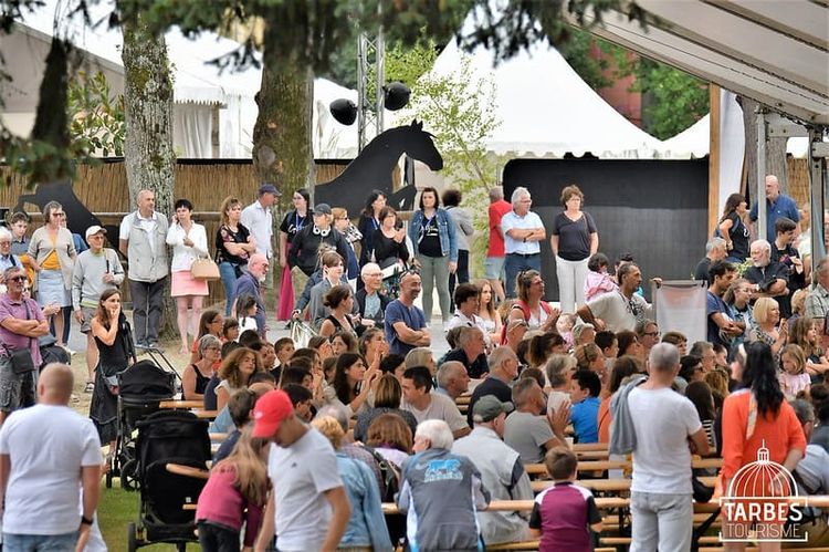 Une archive du festival Equestria à Tarbes.