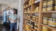 Eric Laguilhon dirige l'entreprise familiale Béarnaise depuis six ans.