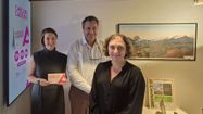 Julie Comte-Gabillon, présidente de Pau Commerce, Sylvain Langer, directeur de l’Office de tourisme de Pau, et Marianne Lajarige, adjointe à la mairie de Pau en charge du commerce et du tourisme.
