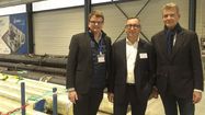 Arnaud Montebourg, président du conseil de surveillance d'Alfeor, Nicolas Morisson, directeur général de Deltafluid,et Éric Druenne en est le directeur général pour l'inauguration du nouveau bâtiment de Deltafluid, à Lacq.